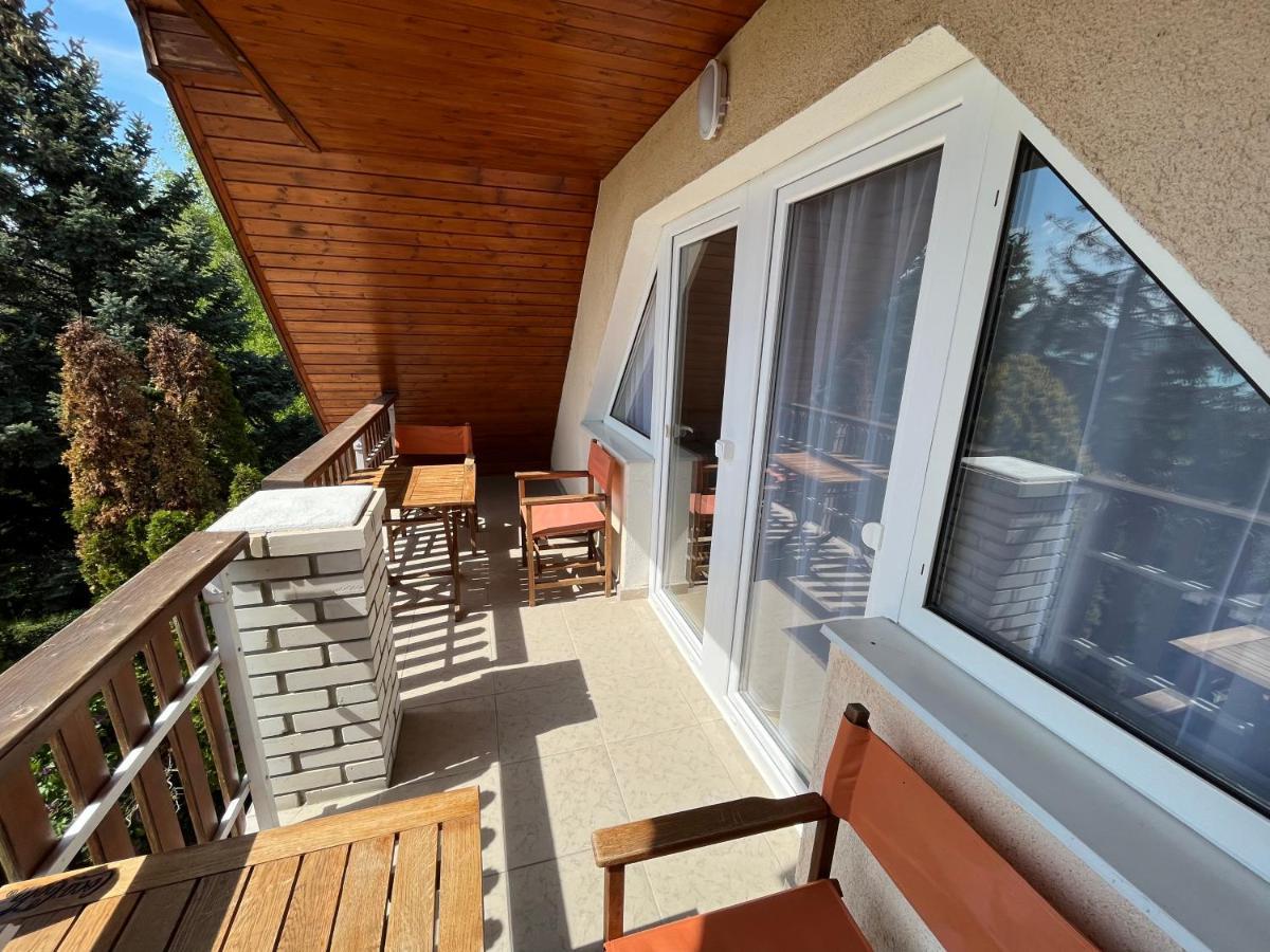 Sunset Beach Apartman Balatonfůzfő المظهر الخارجي الصورة