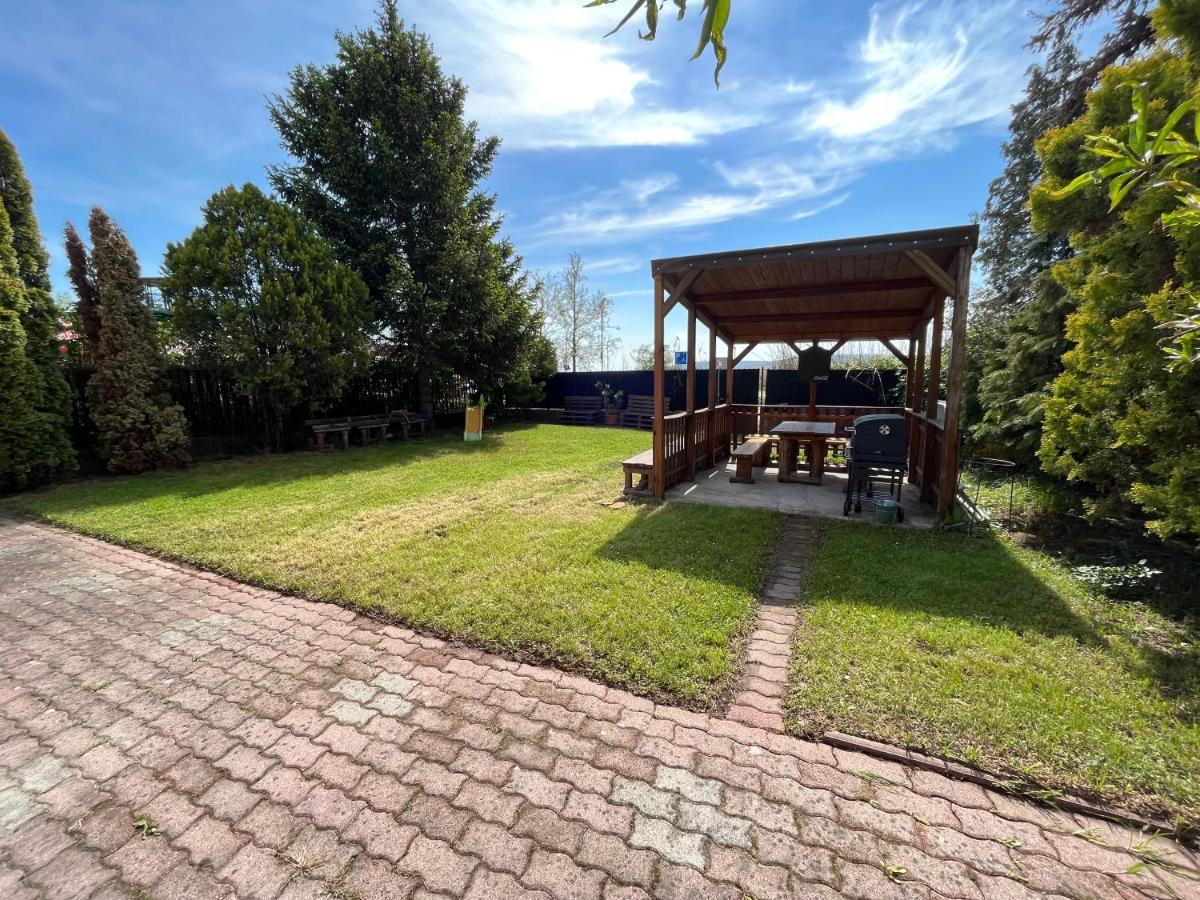 Sunset Beach Apartman Balatonfůzfő المظهر الخارجي الصورة