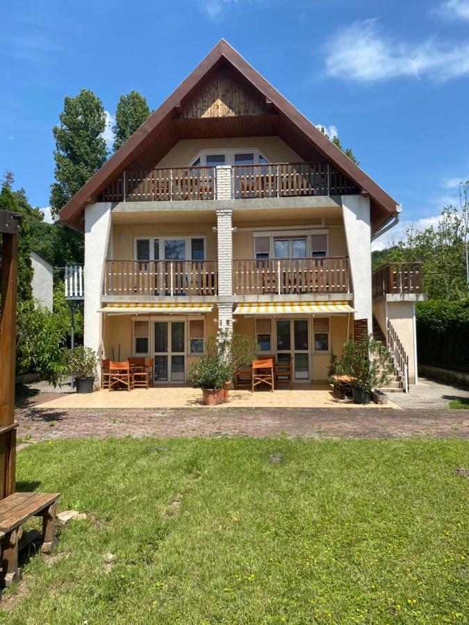 Sunset Beach Apartman Balatonfůzfő المظهر الخارجي الصورة
